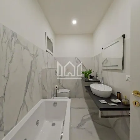 公寓 Gold River House 费拉拉