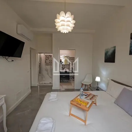 Gold River House Ferrara