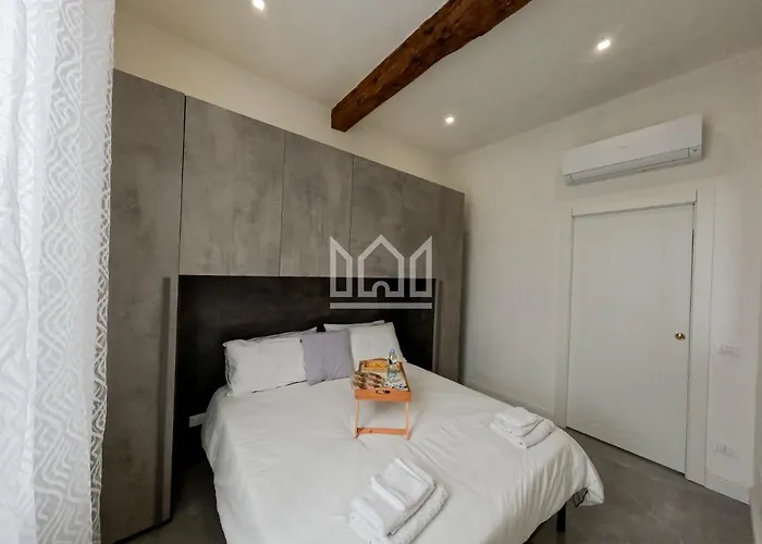 Gold River House Apartament Ferrara