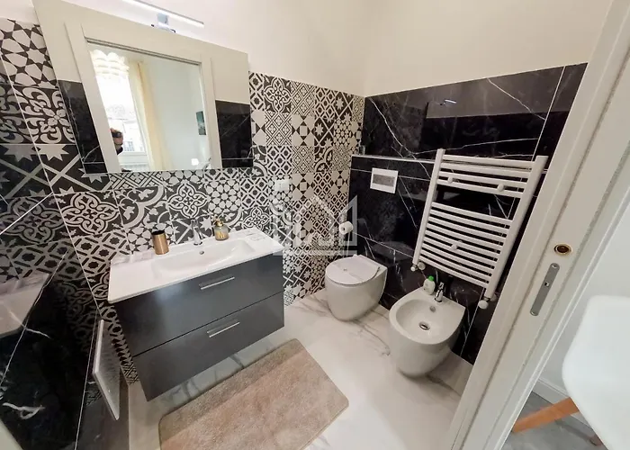 Gold River House Ferrara